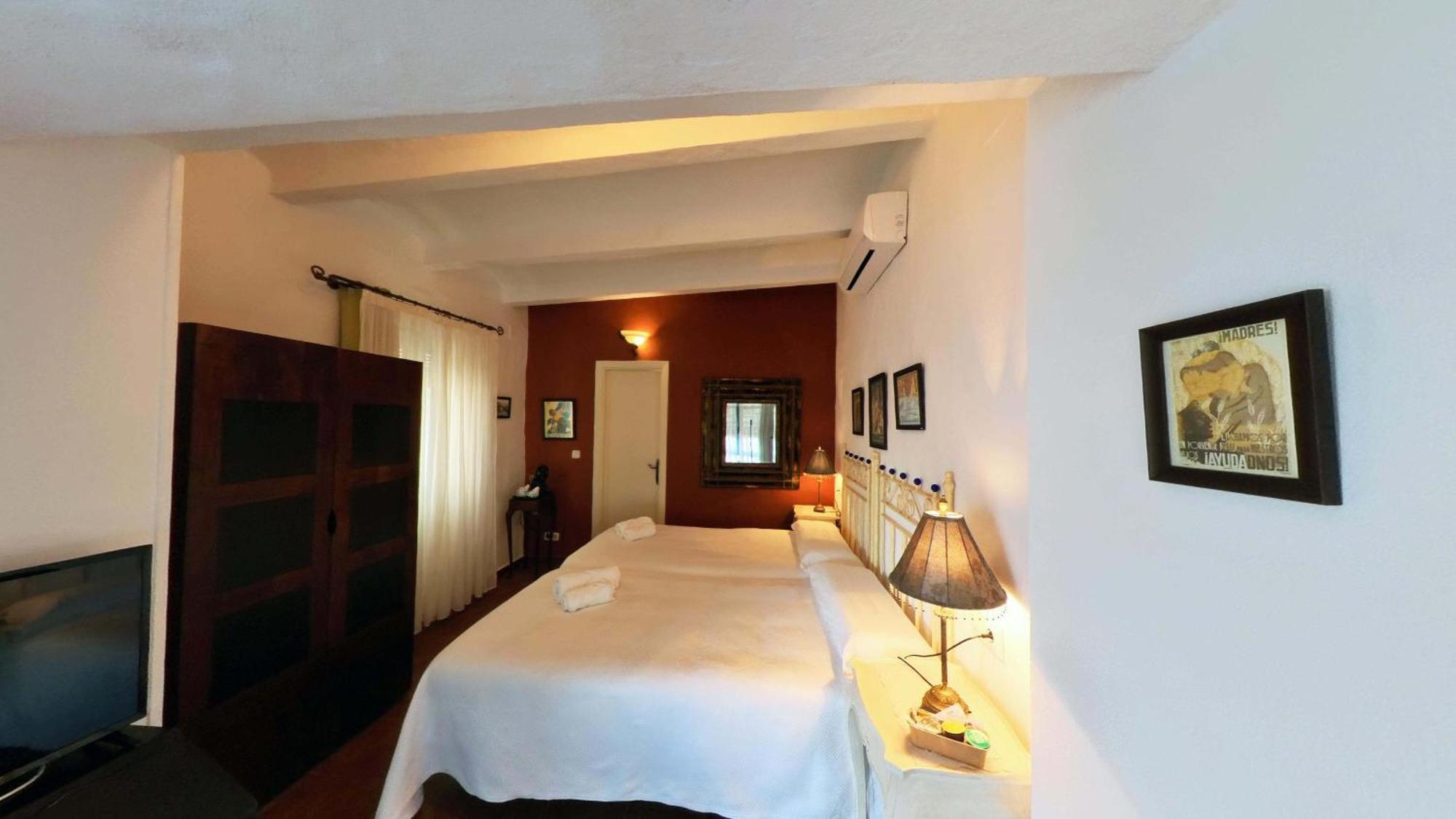 Hotel Utopia