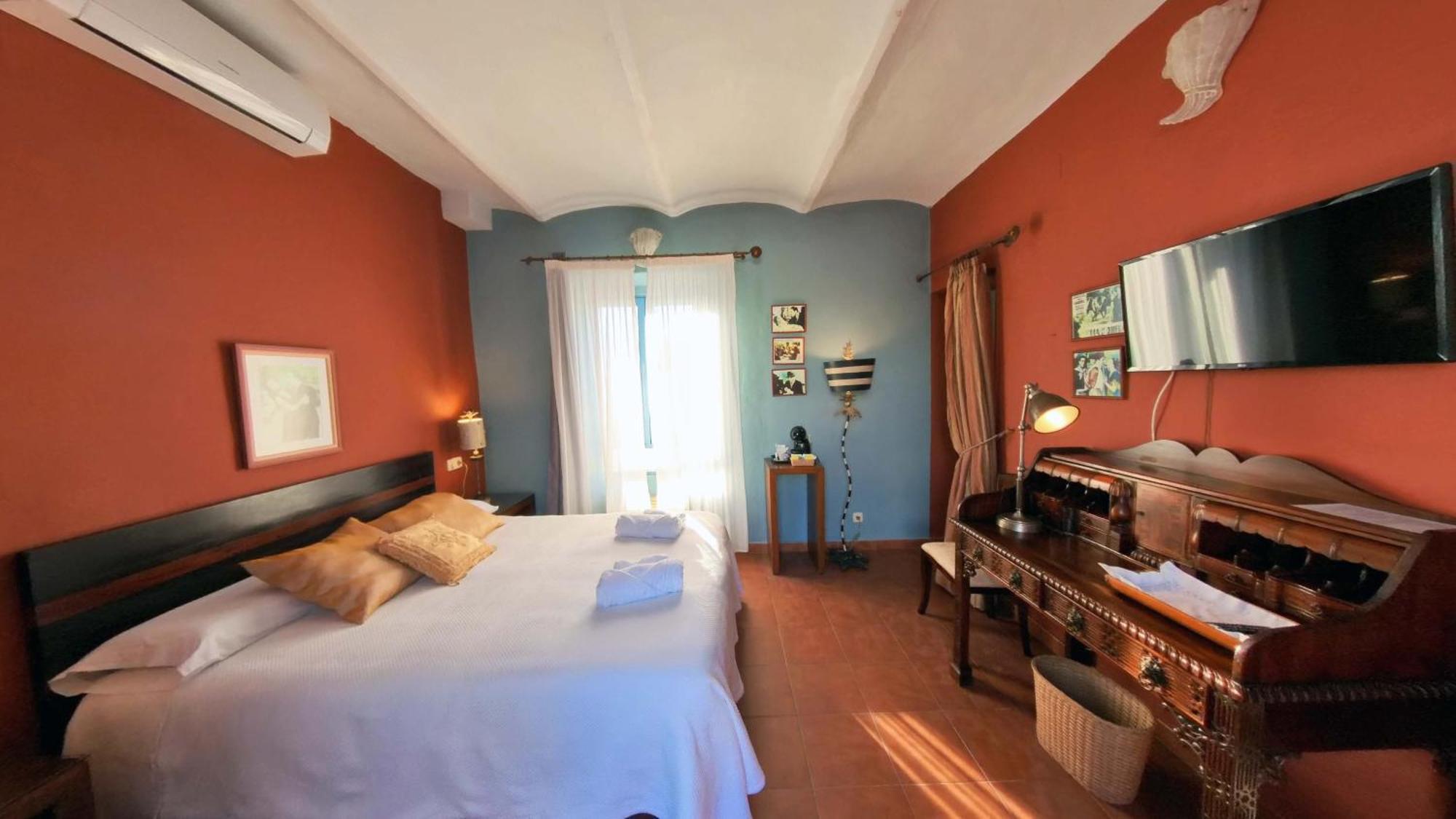 Utopia 4*
